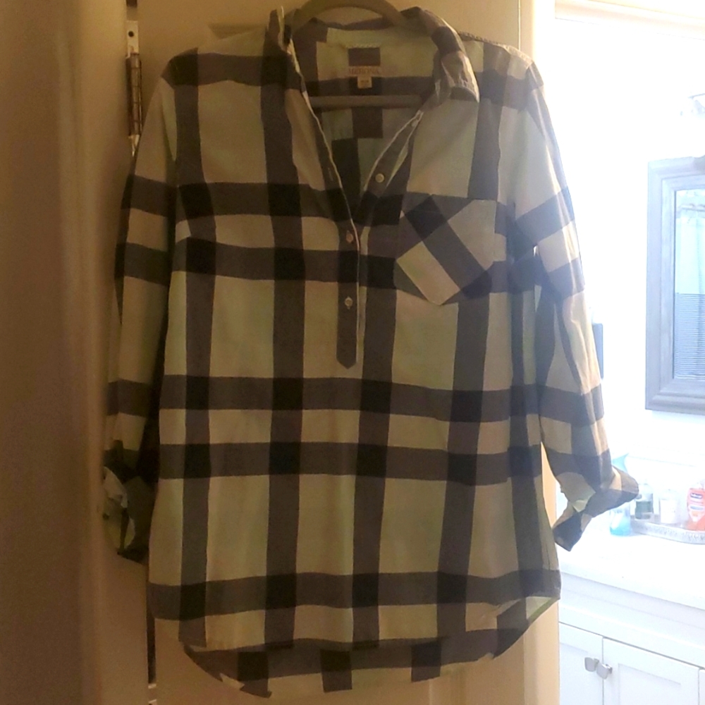 Women's 3/4 sleeve half button plaid shirt